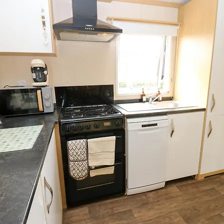 Cates Cozy קרליסל