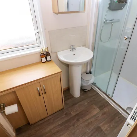 Cates Cozy بيت للعطل *